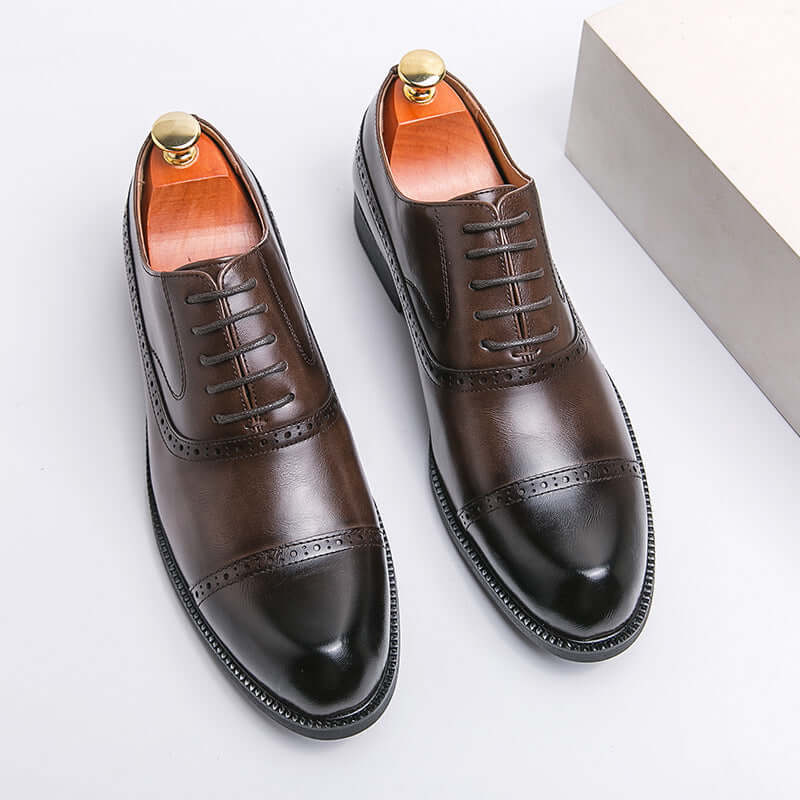 Retro Pointed Brushed Business Formal Wear Height Increasing Leather Shoes